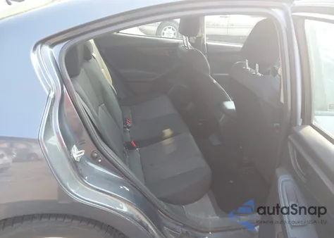 2017 Subaru Impreza 2.0I Premium из США, поврежденный, VIN 4S3GKAB68H3621254